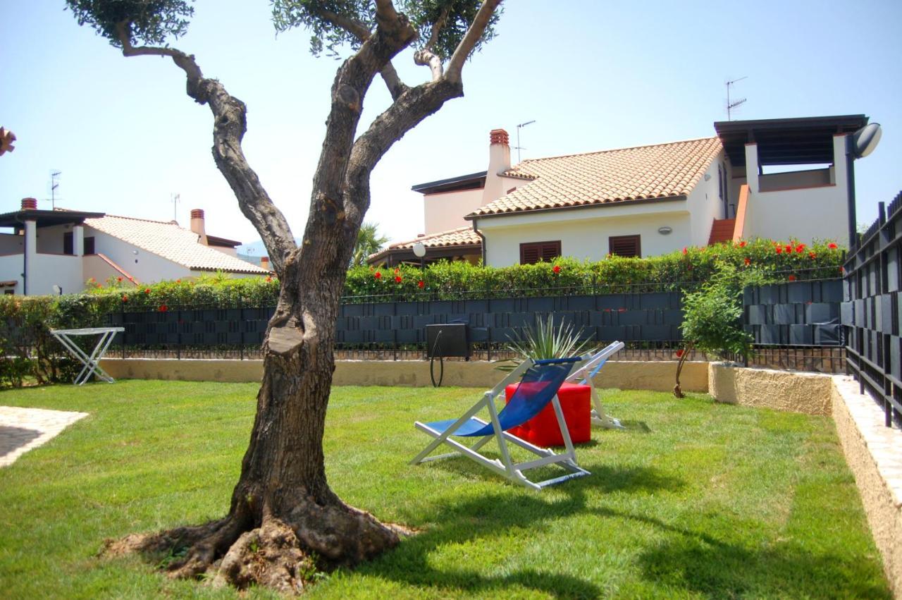 Sole Mare Deluxe Villa Campofelice Di Roccella Dış mekan fotoğraf