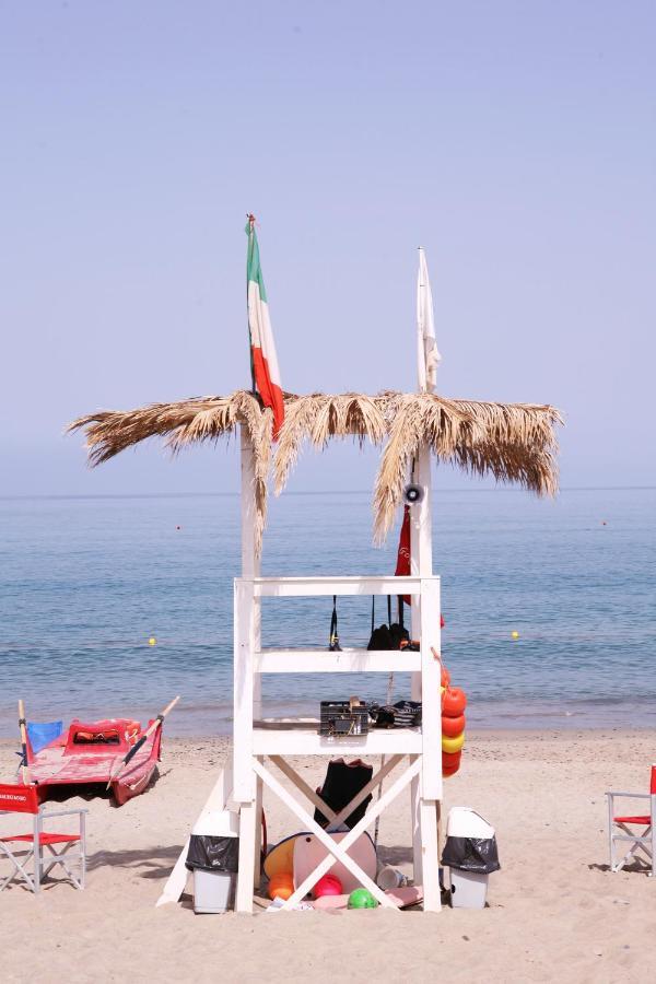 Sole Mare Deluxe Villa Campofelice Di Roccella Dış mekan fotoğraf
