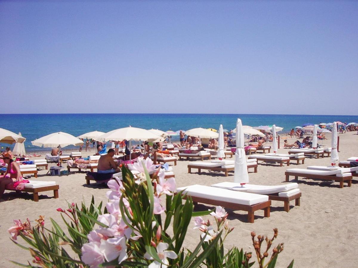 Sole Mare Deluxe Villa Campofelice Di Roccella Dış mekan fotoğraf
